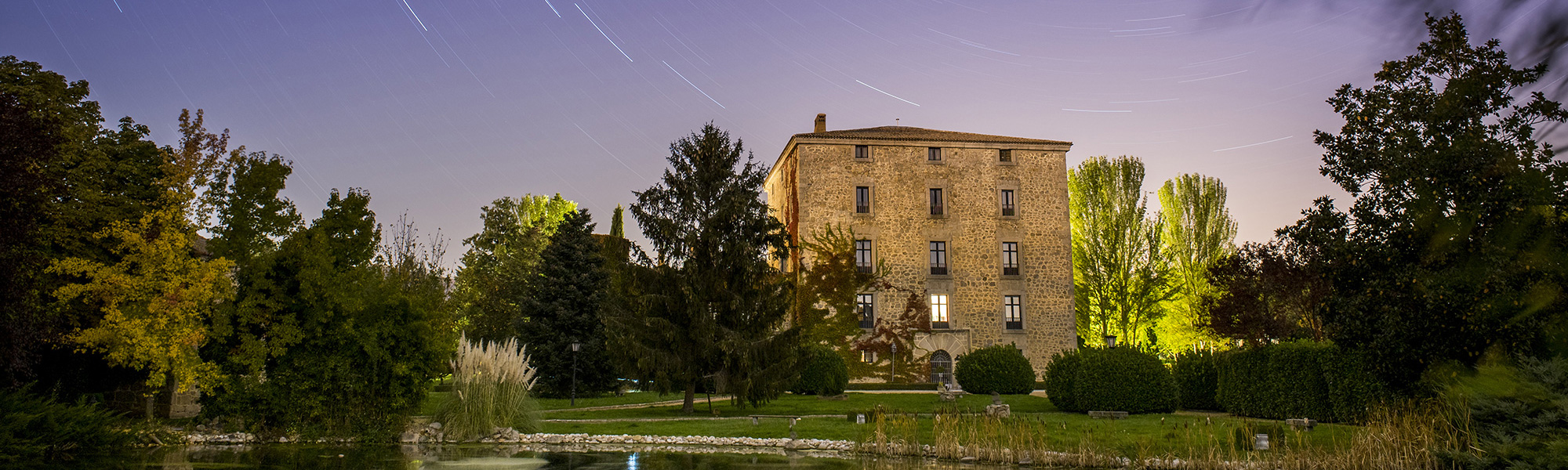 Finca El Campillo - Casa Fortaleza noche